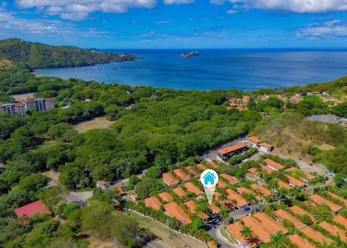 Villa Private With Experience